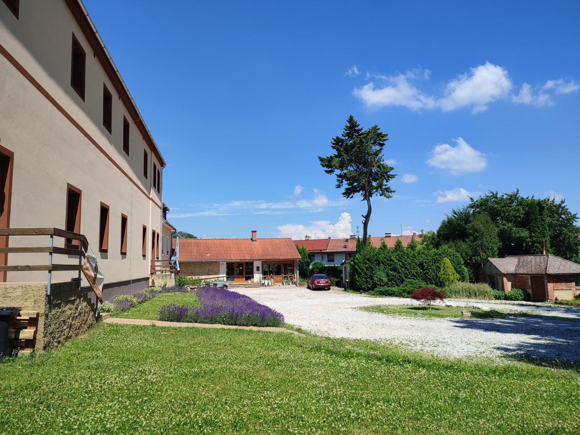 Zamecek Cerov Apartman Jičín Kültér fotó